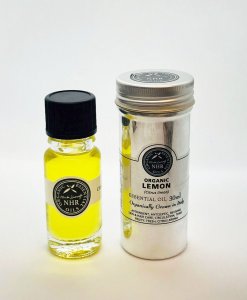 Organic Lemon Essential Oil (Citrus Limon)